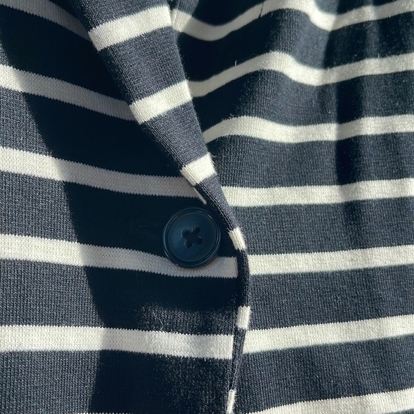 A New Day black and white striped jersey blazer. Size medium. - Picture 3 of 7